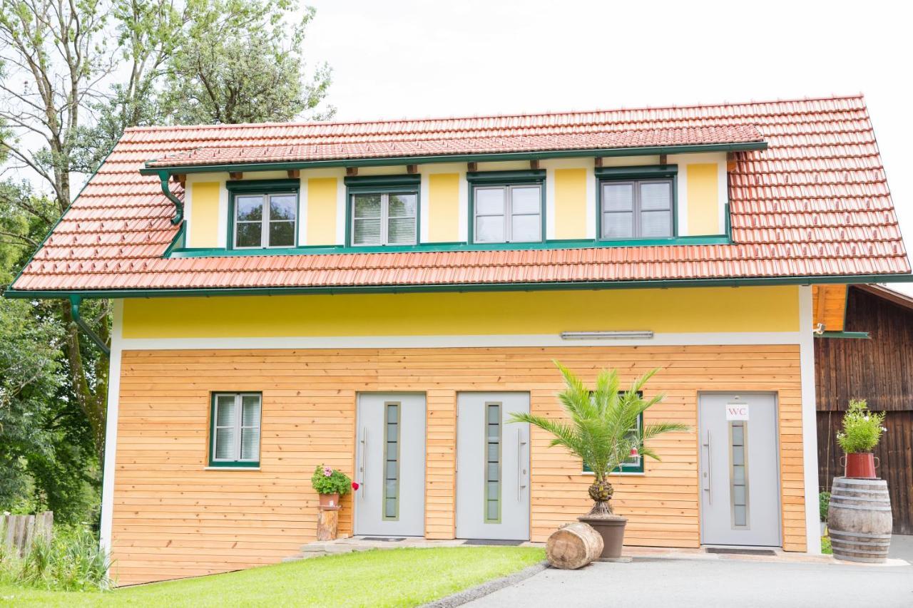 Buschenschank Ofnerpeter Sankt Stefan ob Stainz Bagian luar foto